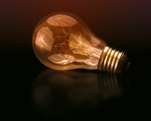 Енергетики попередили про тимчасові відключення у більшості регіонів