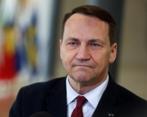 Вступ України до ЄС можливий на початку наступного десятиліття - Сікорський