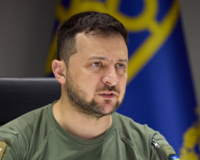 &quot;Спасибо за смелость&quot;: Зеленский поздравил работников СМИ и связи с профессиональным праздником