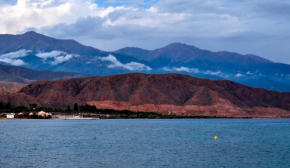 Исследователи обнаружили под Иссык-Кулем следы средневекового города