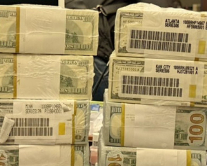 В Нацбанку пояснили, де  взялись пакунки доларів з операції &quot;Мідас&quot;