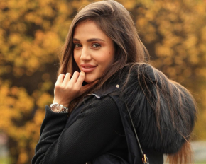 Переможниця &quot;Холостяка&quot; влаштувала стильну фотосесію у столичному парку