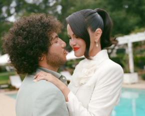 Чоловік Селени Гомес показав фото з весілля, яких ще не було в мережі