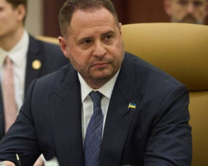 Тиск зростає: у команді Зеленського вимагають відставки Єрмака