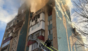 Из-под завалов извлекают тела: показали последствия российского террора в Тернополе