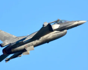 Румыния поднимала истребители из-за вторжения дрона во время ударов РФ по Украине