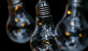 В Укрэнерго объявили обновленные графики отключения света на 20 ноября