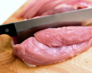 Ціни на м&#039;ясо та яйця в Україні зростуть до кінця року - експерт