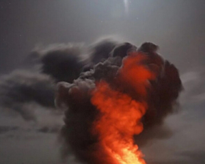 В тимчасово окупованому Криму вибухи: гучно в Феодосії і біля аеропорту