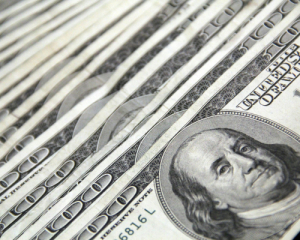 Нацбанк установил официальный курс валют на 21 ноября