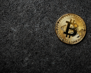 Биткойн потерял позиции и опустился ниже $86 тыс.