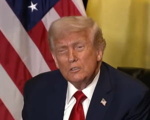 &quot;Они потеряют ее&quot;: Трамп намекнул на принуждение Украины к потере остатков Донецкой области