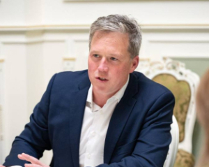 США определили состав делегации на переговорах в Женеве: CNN сообщила детали