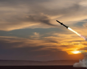 Зеленский предупредил об угрозе массированного удара по Украине