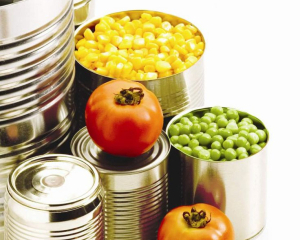 Шість видів найкорисніших консервів, які завжди треба мати вдома