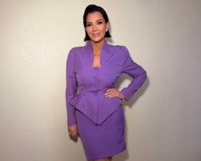 70-річна Кріс Дженнер у вінтажному костюмі влаштувала трендову зйомку