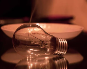 Света станет больше: в большинстве регионов сократят отключение