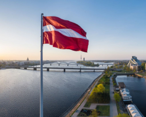 Латвия усиливает границу: могут демонтировать железнодорожные пути в РФ