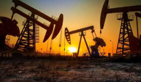 Ринок нафти реагує на новини про переговори України і Росії: котирування впали