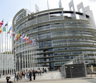 Європарламент ухвалив жорстку резолюцію щодо миру в Україні та ролі ЄС