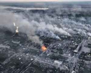 Россияне &quot;стирают&quot; Волчанск с карты мира: видео