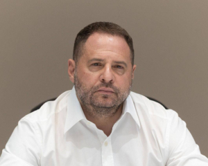 НАБУ и САП проводят обыски у Ермака