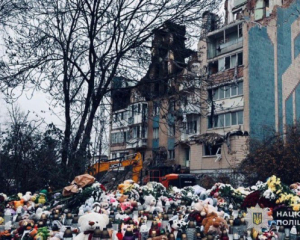 Кількість загиблих внаслідок удару РФ по Тернополю зросла до 35