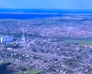 &quot;Допомагають великі тумани&quot;: росіяни завдяки погоді намагаються просунутися у Вовчанську