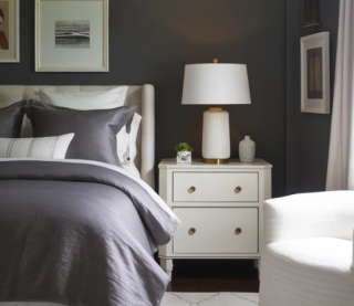 Сім кольорів фарби, які роблять кімнату незатишною