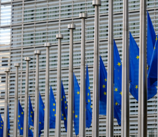 Єврокомісія тисне на Бельгію, щоб та надала доступ до російських грошей