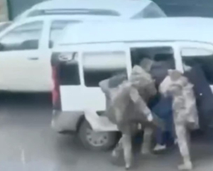 Військова омбудсменка закликала змінити систему мобілізації та перекласти відповідальність на місцеву владу