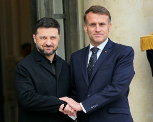 Зеленський 8 грудня зустрінеться з Макроном, Стармером і Мерцом у Лондоні: подробиці