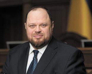 Стефанчук підписав держбюджет-2026: зарплати вчителів зростуть до 30 тис. грн