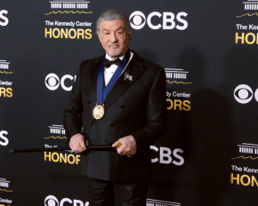 79-річний Сильвестр Сталонне показався на публіці з тростиною: фото