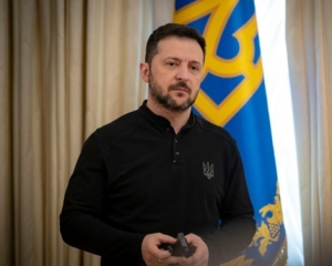 Украина не отдаст РФ никакие территории в обмен на мир - Зеленский