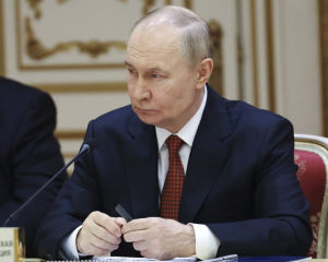 Росіян призовуть на військові збори: Путін підписав указ