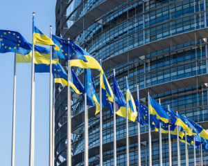 Голова Єврокомісії назвала Україну першою лінією оборони ЄС