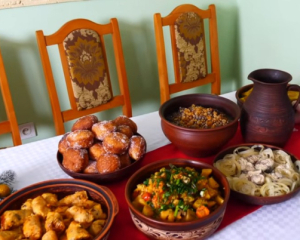 Экономист назвал, какова будет цена рождественского стола в 2025 году