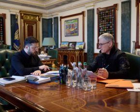 Китай нарощує співпрацю з РФ у військовій сфері - Зеленський