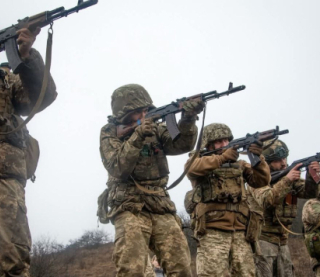 Ад на Покровском направлении: враг рвется к Мирнограду - Генштаб