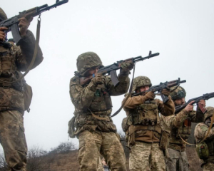 Пекло на Покровському напрямку: ворог рветься до Мирнограда - Генштаб