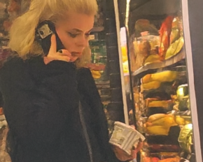 30-річну Аліну Гросу запідозрили у вагітності: фото