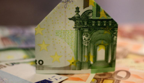 Курс євро побив історичний максимум