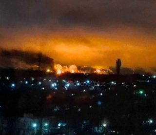 Дрони всю ніч атакували Росію - вибухові кадри