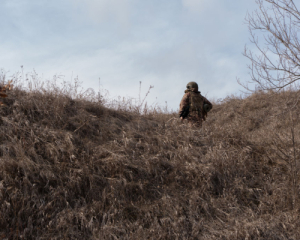На Волчанском направлении продолжаются ожесточенные бои: россияне усиливают давление