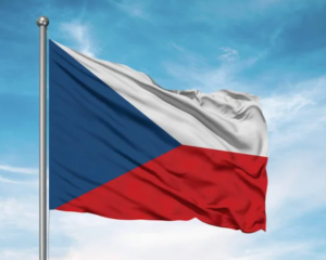 Премьер Чехии заявил о выполнении плана по поставке боеприпасов Украине