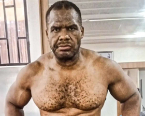 Айк Ібеабучі запропонував Усику поєдинок в Україні