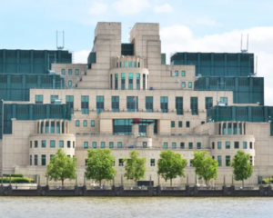 Нова очільниця МІ6 різко розкритикувала Росію та пообіцяла незмінну підтримку України