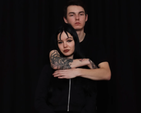 "Найкраще, що сталося зі мною" - Кажанна виклала романтичні фото з коханим-азовцем