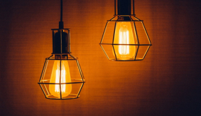 В Украине 19 декабря вводят почасовые отключения света